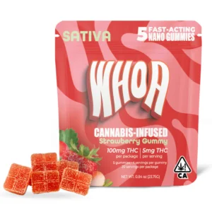 whoa edibles strawberry gummy 5 pack